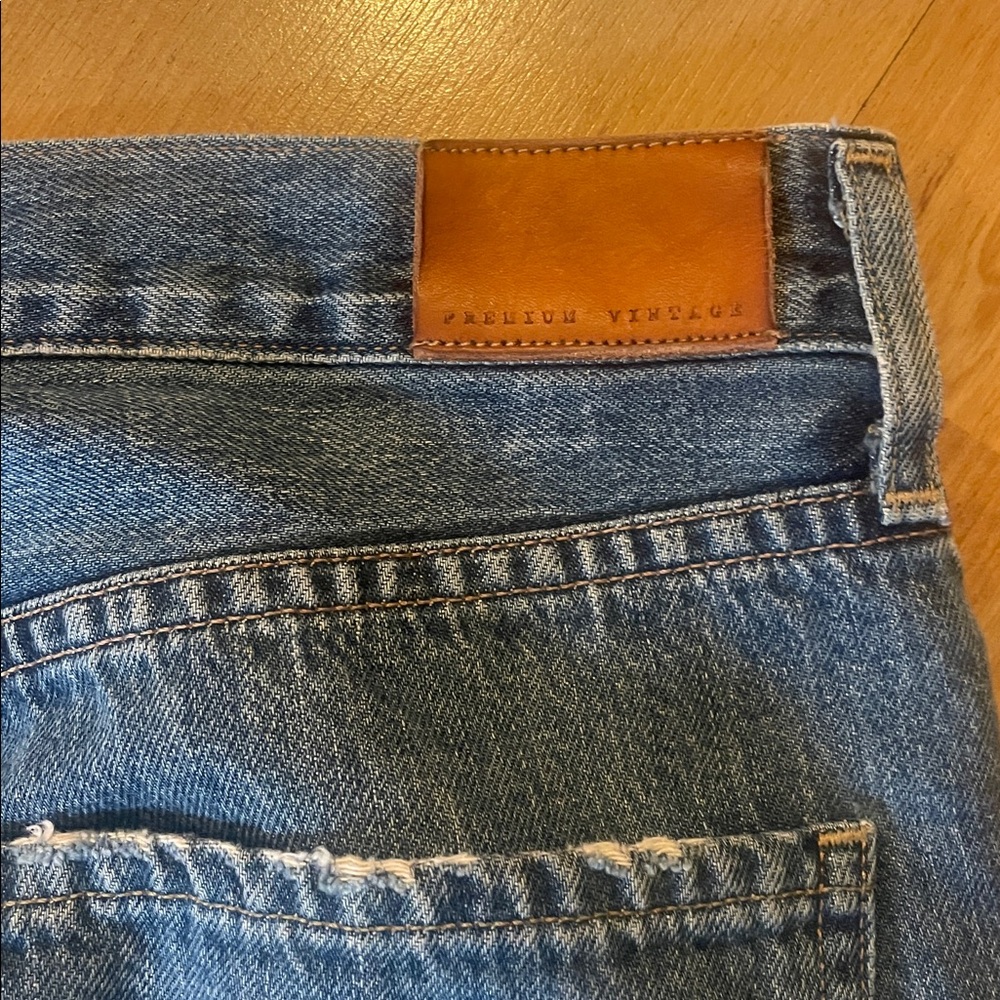 Citizens Of Humanity Emery Relaxed Straight Crop Jeans - Picture 9 of 10